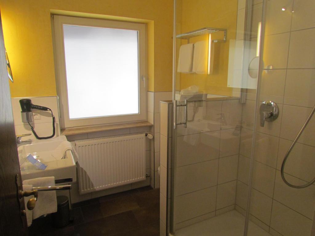Gasthaus Zum Kreuz Hotel Friburgo de Brisgovia Habitación foto