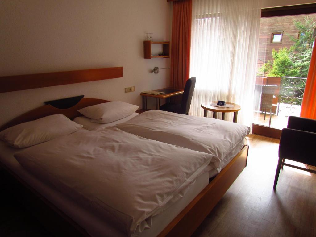 Gasthaus Zum Kreuz Hotel Friburgo de Brisgovia Habitación foto